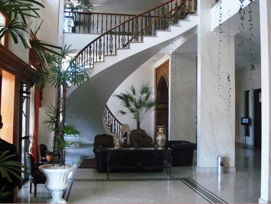 Hotel Marques Plaza